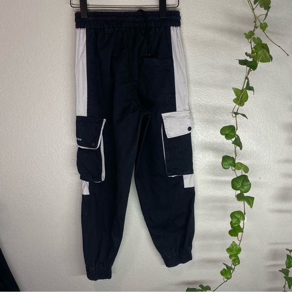 YOA MMUSEUM Black and White Cargo Pants, Men Black and Gray Joggers - Picture 2 of 7